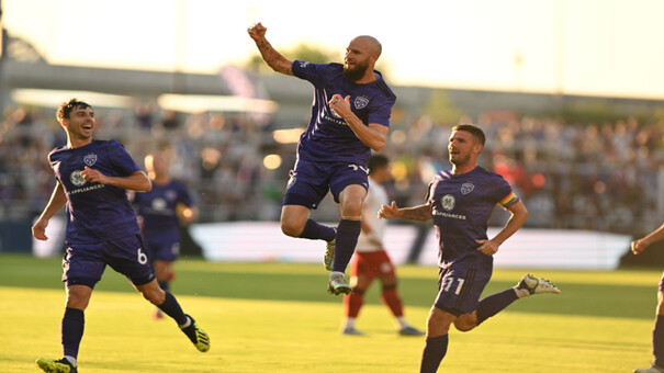 Nhận định Louisville City vs Colorado Springs 7h00 ngày 20/7 (Hạng nhất Mỹ 2024). Hãy đến FB88 cá cược bóng đá.