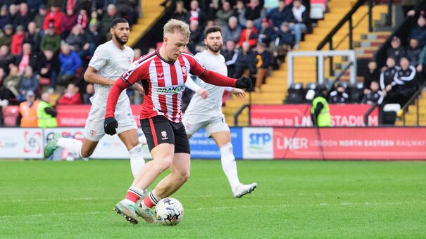 Nhận định bóng đá Grimsby vs Lincoln 1h30 ngày 9/10 (EFL Trophy 2024/25). Hãy đến FB88 cá cược bóng đá .